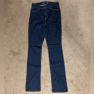 Women’s Blue Jeans